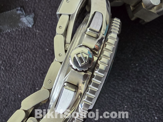 tag Heuer Aquaracer Professional 200 Quartz Watch